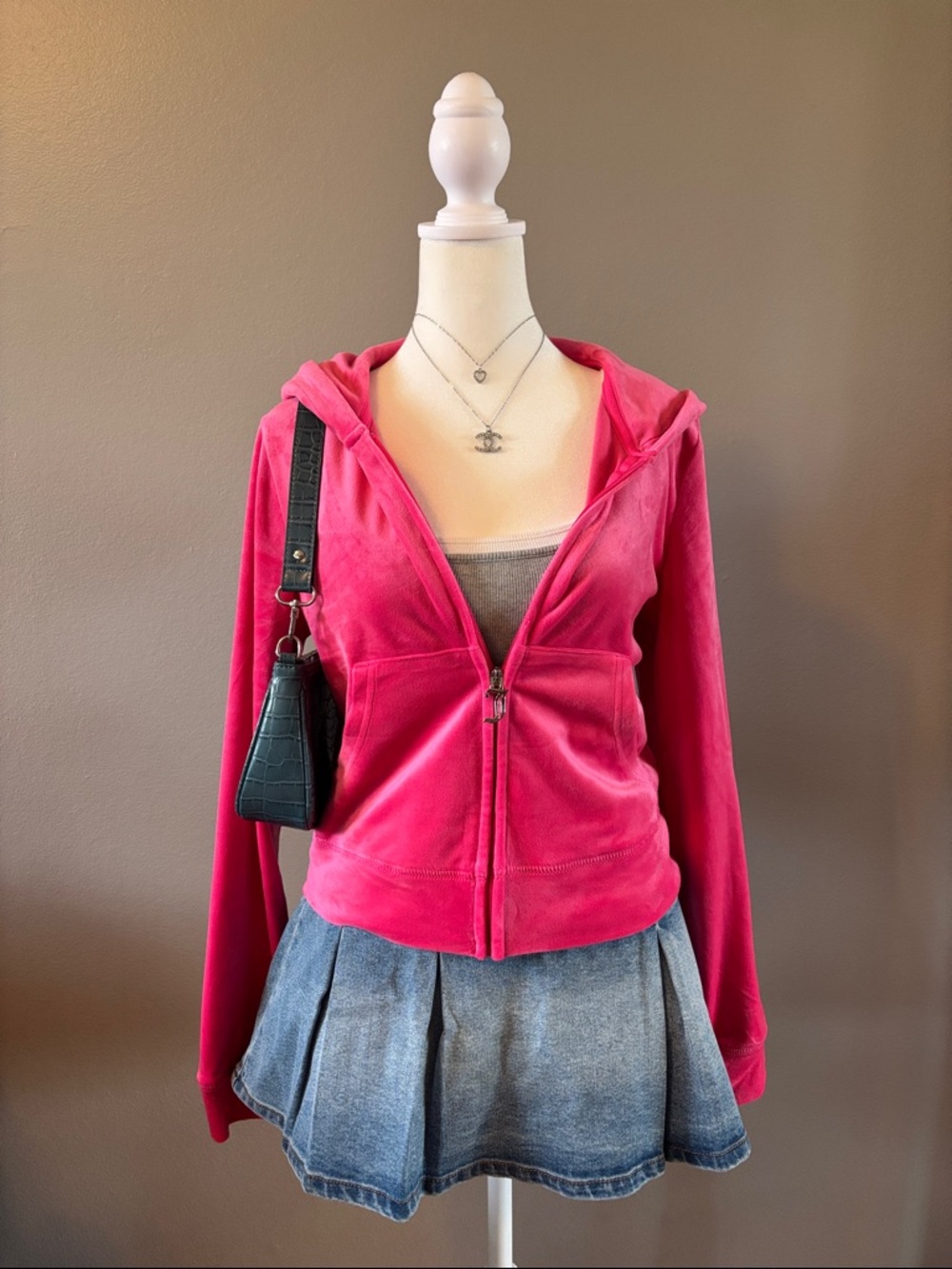 Juicy Couture Pink Party Zip Up Hoodie ‼️LISTING IS FOR HOODIE ONLY‼️